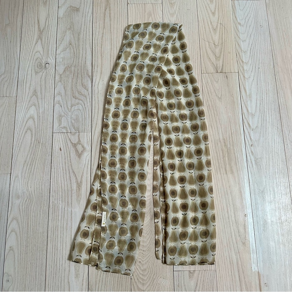 Orla Kiely x Uniqlo scarf